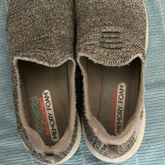 Skechers Grey Tennis Shoes - Picture 2 of 3